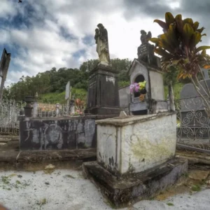 Túmulo da criança afogada em Santa Leopoldina.