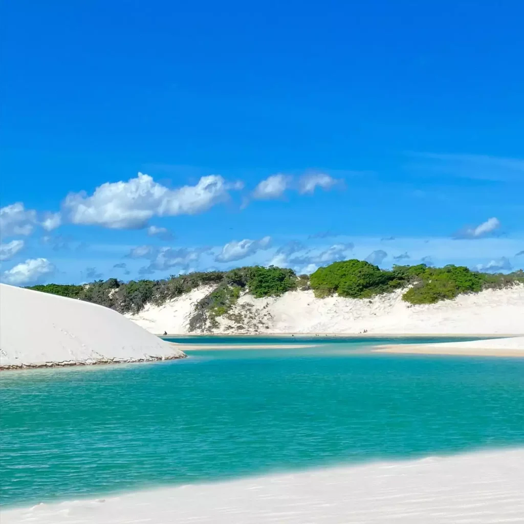 Lagoa Bonita Descubra a Joia dos Lençóis Maranhenses