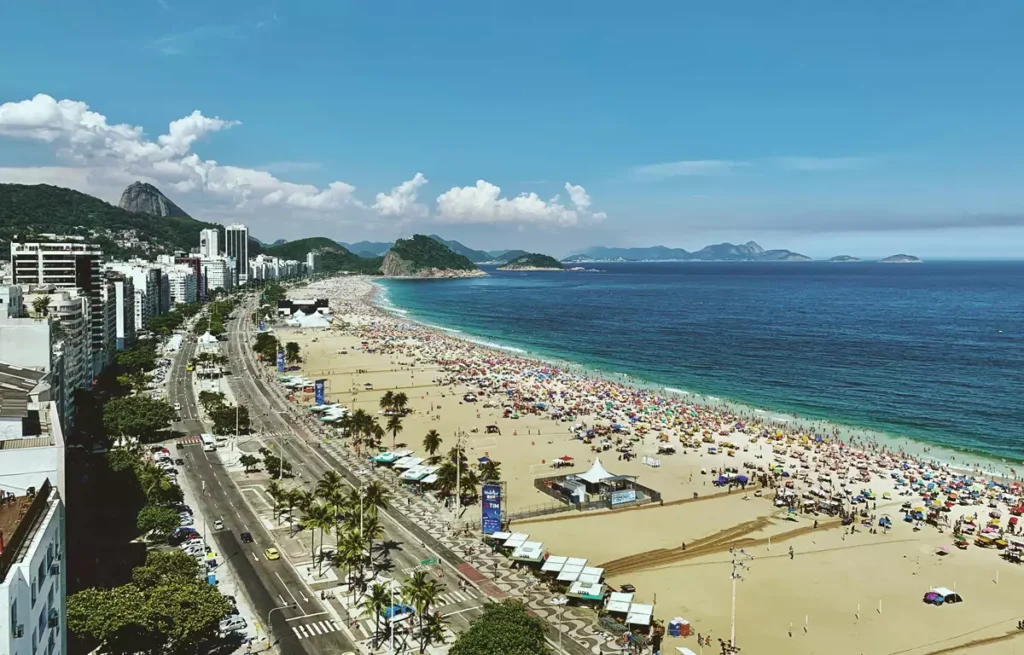 COPACABANA
Visitar em Copacabana