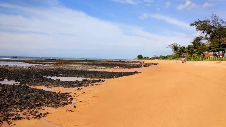 praia de Manguinhos